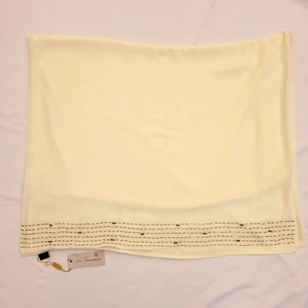 LA Fiorentina beaded cream colored thin shawl wrap 27.5